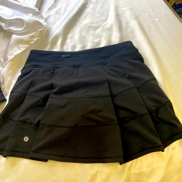 lululemon athletica Dresses & Skirts - Lulu lemon Black Skirt